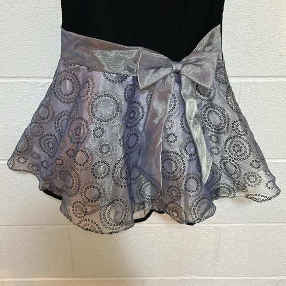 Ashley Ann Dress Sz. 7 - Picture 3 of 6